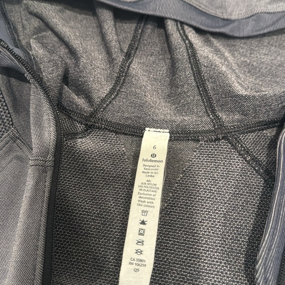 LULULEMON DEFINE JACKET WITH HOOD - Picture 4 of 5